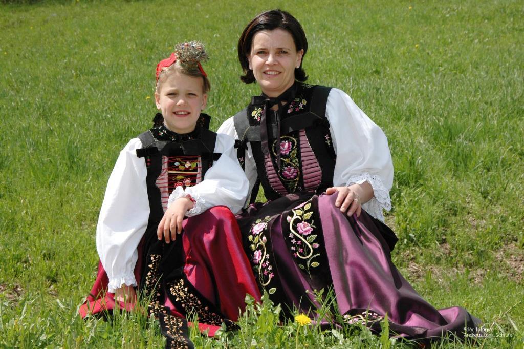 Ahnenhoefl Партенен Екстериор снимка